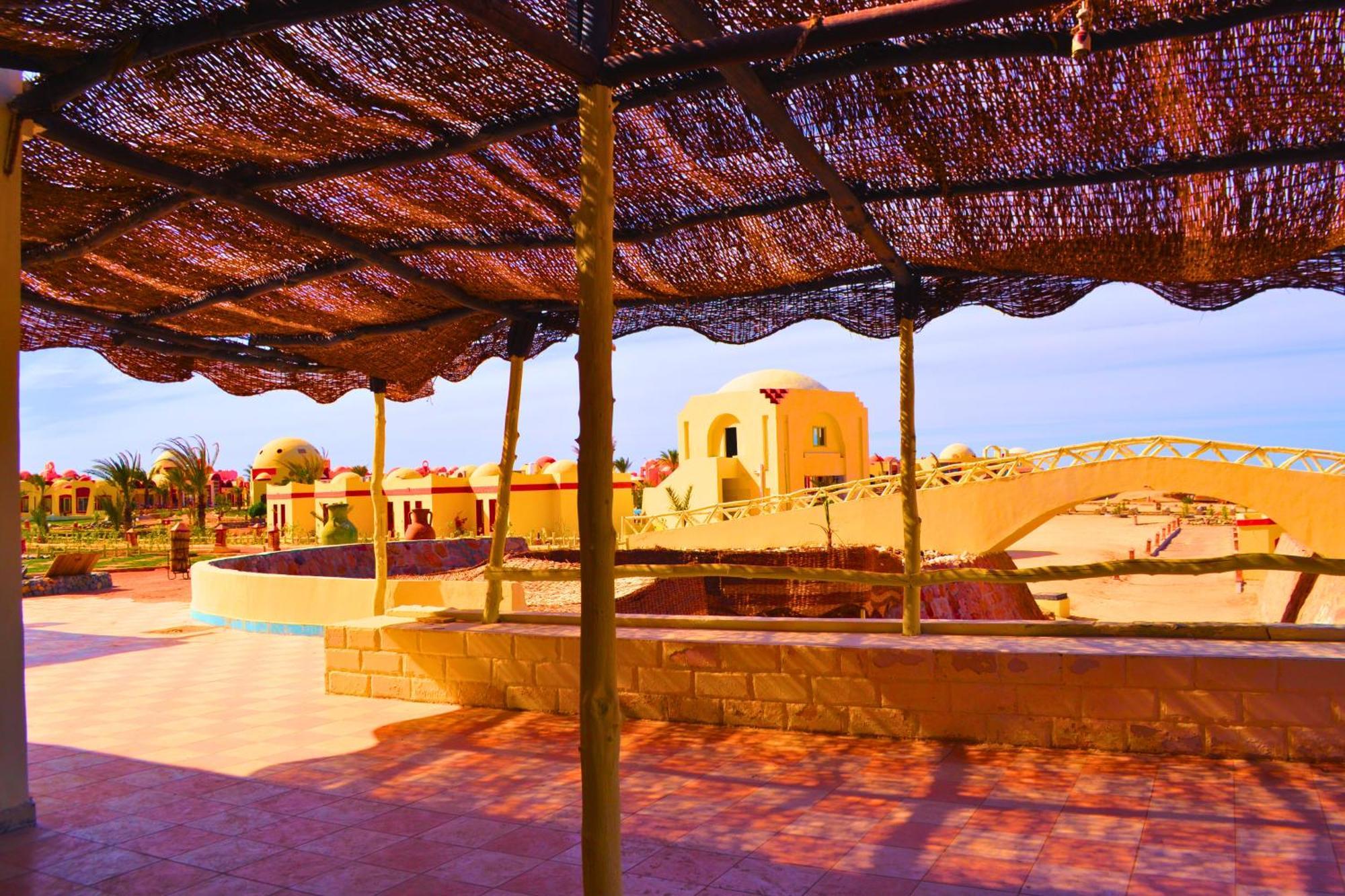 Hostmark Zabargad Beach Resort Abu Ghusun Exterior photo
